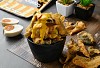 Snack da cá hồi chiên giòn bùi béo, giàu dinh dưỡng chiêu đãi gia đình