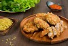 Thưởng thức chả cá chiên cốm mềm ẩm, hương cốm xanh dịu nhẹ khi thu về