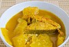 Gaeng som - cà ri chua miền Nam Thái Lan với bí mật "Không khuấy cá"