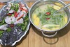 Mách bạn 2 bước làm cá lăng nhúng mẻ chua thanh, chuẩn vị tại nhà 