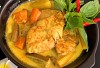Đổi vị bữa cơm với cà ri cá hấp dẫn, ăn cùng bánh mỳ nóng giòn rụm
