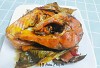 Vị đắng chan hòa ngọt bùi trong món cá trắm kho lá chè tươi quê mẹ