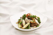 Thơm giòn ngồng cải xào bao tử cá cho bữa cơm nhà
