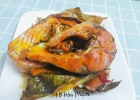 Vị đắng chan hòa ngọt bùi trong món cá trắm kho lá chè tươi quê mẹ